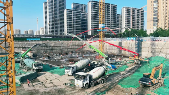 31小時(shí)，7000方！特固德商砼圓滿完成中建二局跨國區(qū)域總部集聚區(qū)項(xiàng)目1#樓筏板混凝土供應(yīng)任務(wù)